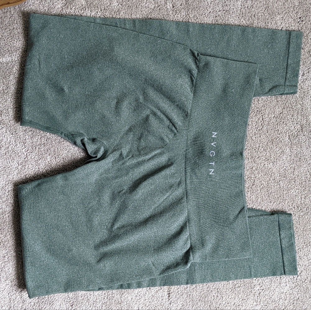 NVGTN Solid Seamless Leggings
